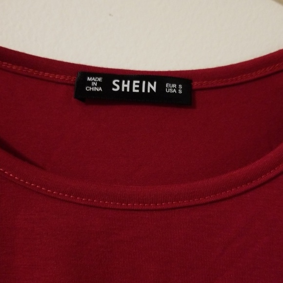 Red Dress - Picture 3 of 5